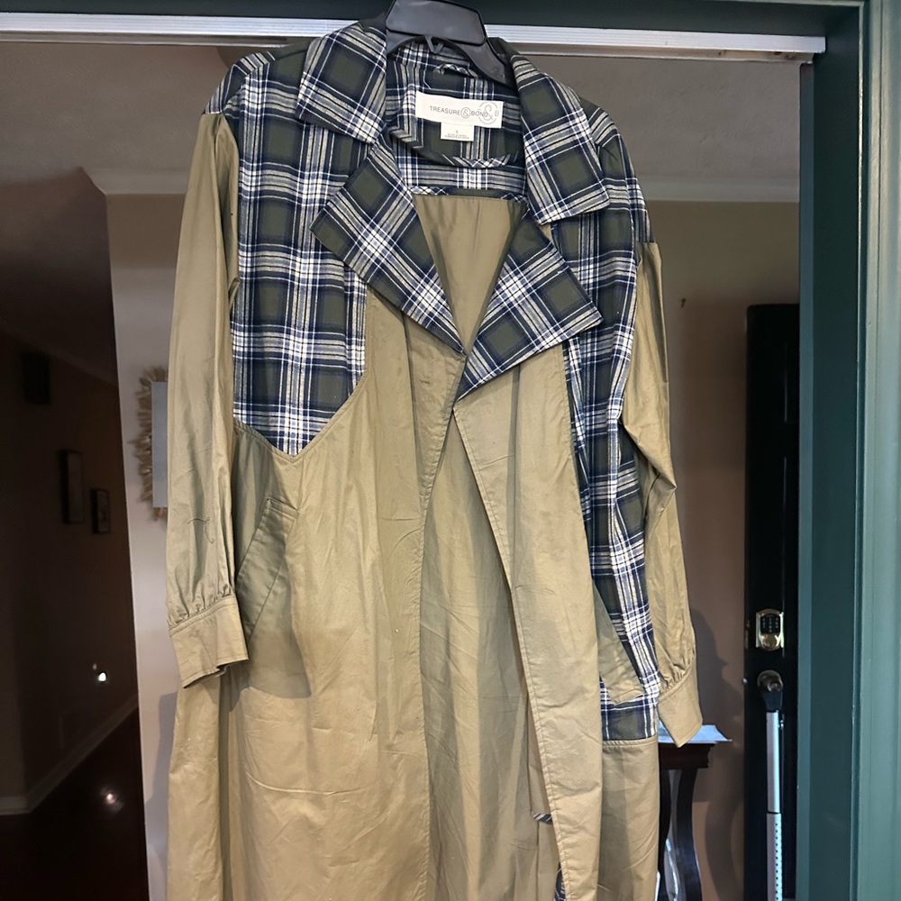 Trench coat